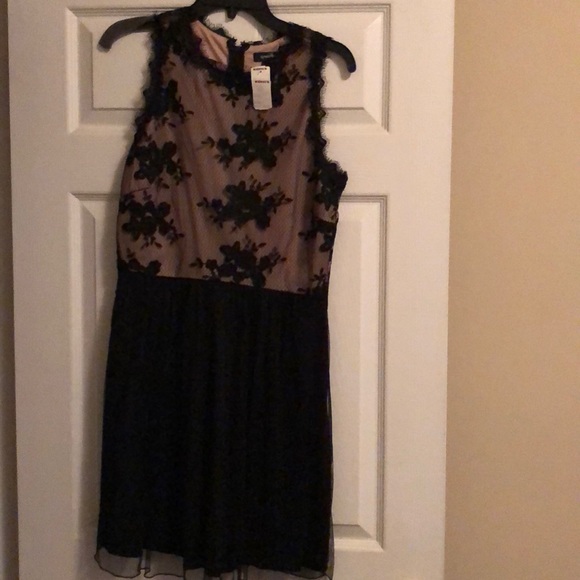 Brand new stylish dress by speechless - Picture 1 of 5